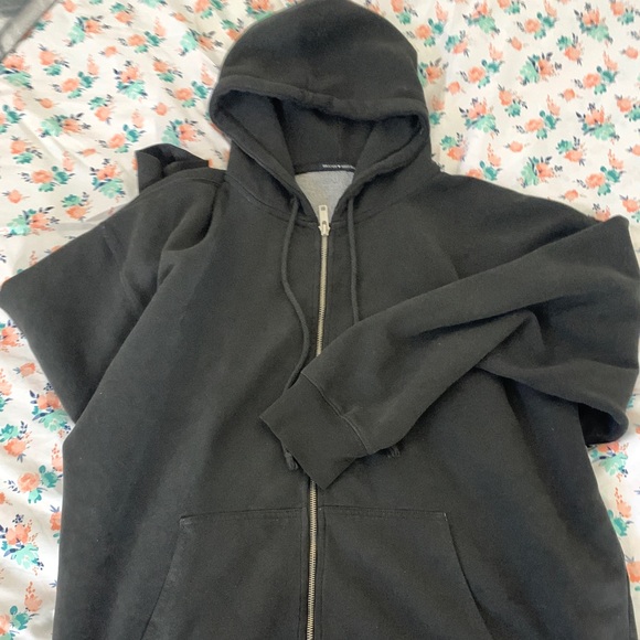 Brandy Melville Sweaters - oversized black zip up hoodie